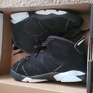 Toddler Jordan 6 Retro